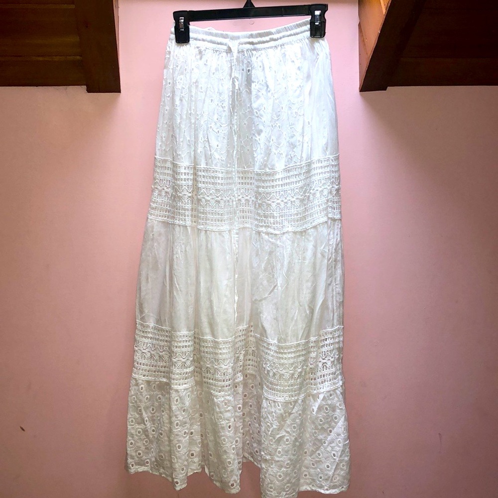 White Cotton Skirt, brand ME 2 Magic - Picture 3 of 4